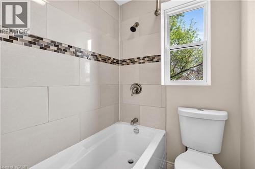 520 John Street N, Hamilton, ON - Indoor Photo Showing Bathroom