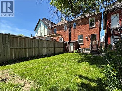 520 John Street N, Hamilton, ON - Outdoor