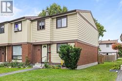 11E FOXHILL WAY Ottawa, ON K2J 1P3