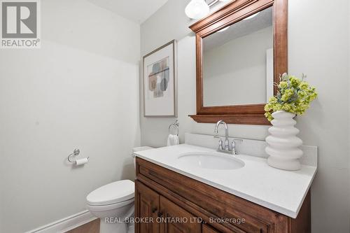 6 Pioneer Tower Crescent, Kitchener, ON - Indoor Photo Showing Bathroom