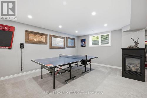 6 Pioneer Tower Crescent, Kitchener, ON - Indoor