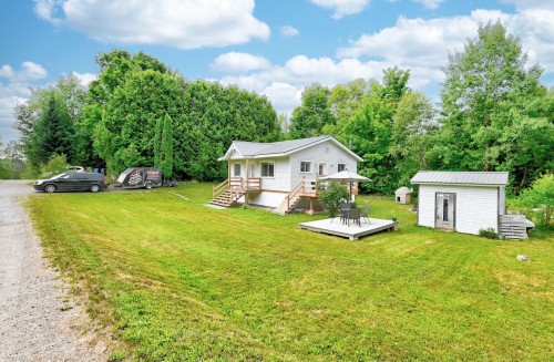 Cour - 89 Av. Arbour, Sainte-Béatrix, QC - Outdoor