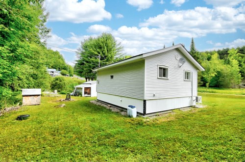 Face arrière - 89 Av. Arbour, Sainte-Béatrix, QC - Outdoor