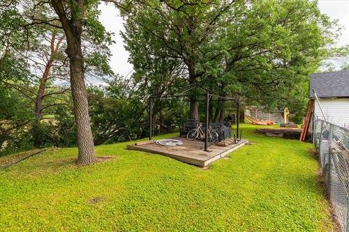 8667 Roblin Blvd, Headingley, MB - Outdoor