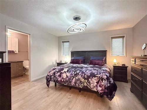 55 Outback Drive, Brandon, MB - Indoor Photo Showing Bedroom