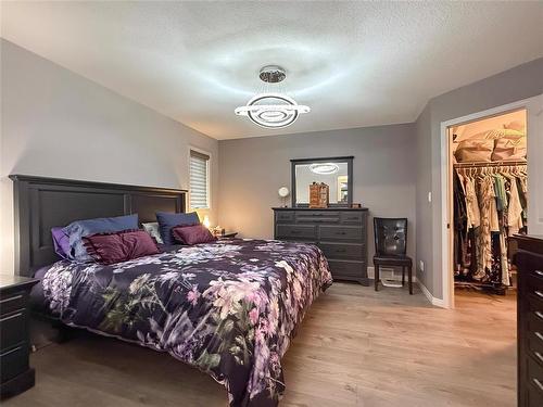 55 Outback Drive, Brandon, MB - Indoor Photo Showing Bedroom