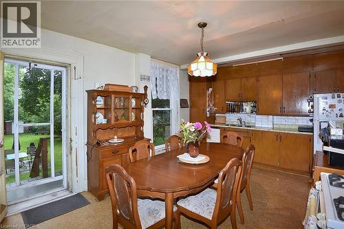 26 Brantdale Avenue, Hamilton, ON - Indoor Photo Showing Dining Room