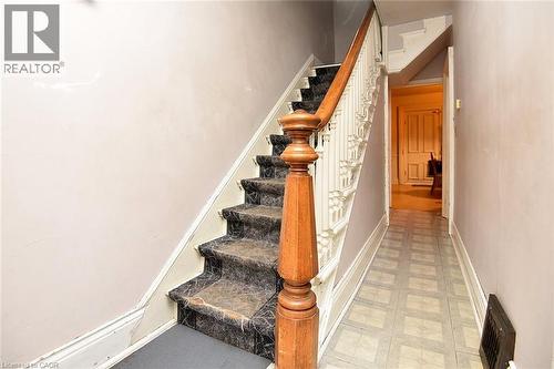 26 Brantdale Avenue, Hamilton, ON - Indoor Photo Showing Other Room