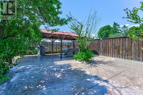 2560 Palisander Avenue, Mississauga, ON - Outdoor