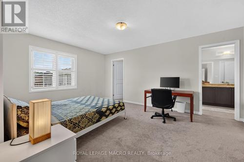 76 Mcwatters Street, Hamilton, ON - Indoor Photo Showing Bedroom
