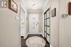 Foyer - 