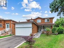 10 TORINO PLACE N  Vaughan, ON L4K 2L4