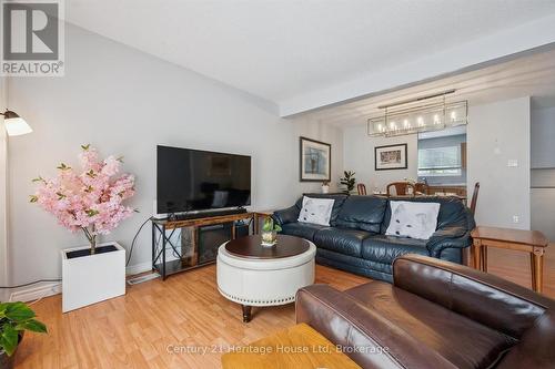 15 - 201 SILVERCREEK PARKWAY N  Guelph (Junction/Onward Willow), ON N1H 3T4