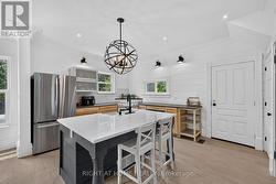 Eat in kitchen island - 