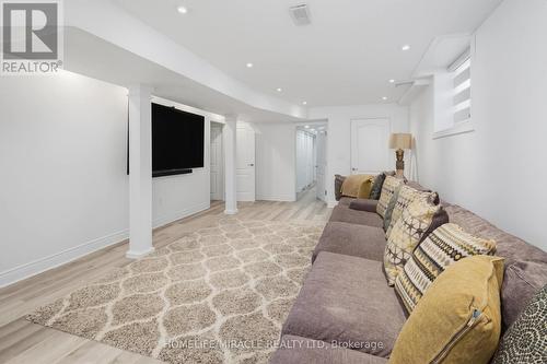 7350 Glamorgan Way, Mississauga, ON - Indoor