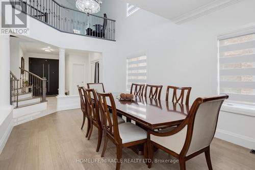 7350 Glamorgan Way, Mississauga, ON - Indoor Photo Showing Dining Room