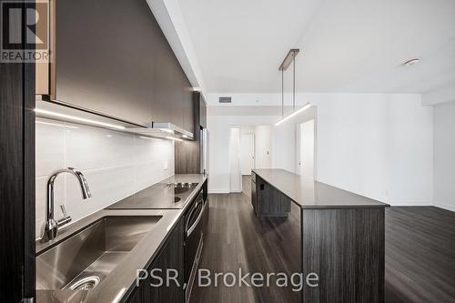 409 - 70 ORDNANCE STREET , Toronto, Ontario M6K 0G9 4