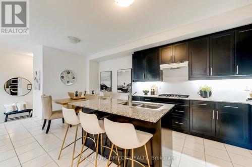 15 Mountainside Crescent, Whitby, ON - Indoor Photo Showing Kitchen With Double Sink With Upgraded Kitchen