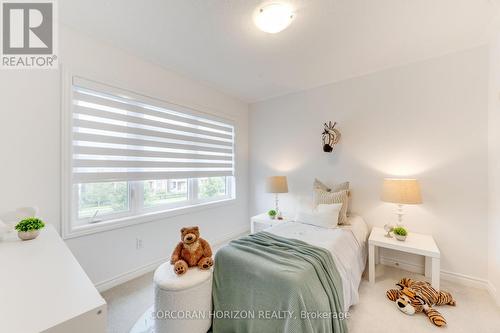 15 Mountainside Crescent, Whitby, ON - Indoor Photo Showing Bedroom