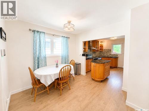 924 Weldon Avenue, Saskatoon, SK - Indoor Photo Showing Dining Room