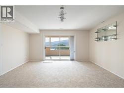 Downstairs walk out basement - 