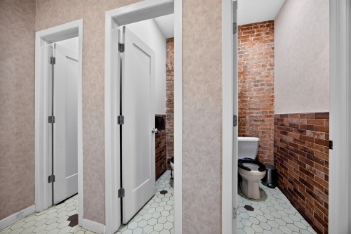 Salle de bains - 121 Rue De La Commune O., Montréal (Ville-Marie), QC - Indoor
