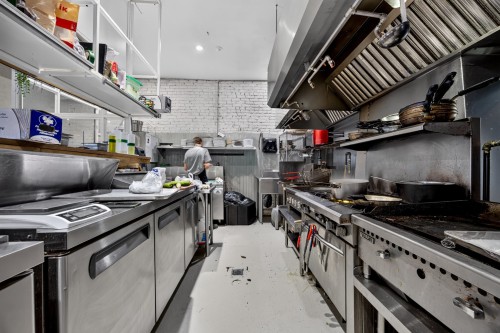 Cuisine - 121 Rue De La Commune O., Montréal (Ville-Marie), QC - Indoor Photo Showing Kitchen