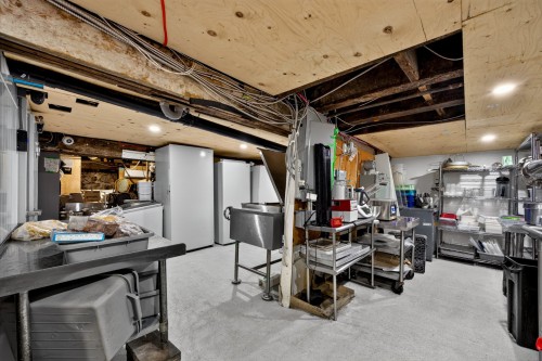 Sous-sol - 121 Rue De La Commune O., Montréal (Ville-Marie), QC - Indoor Photo Showing Basement