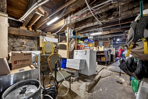 Sous-sol - 121 Rue De La Commune O., Montréal (Ville-Marie), QC - Indoor Photo Showing Basement