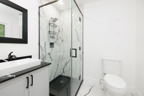 Master Bathroom - 2404 Place Jubilee, Saint-Lazare, QC - Indoor Photo Showing Bathroom