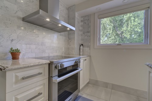 Cuisine - 286 Rue Winters, Baie-D'Urfé, QC - Indoor Photo Showing Kitchen