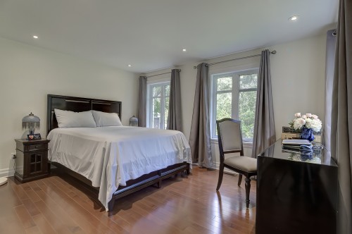 Chambre à coucher - 286 Rue Winters, Baie-D'Urfé, QC - Indoor Photo Showing Bedroom