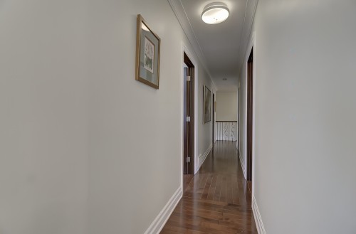 Corridor - 286 Rue Winters, Baie-D'Urfé, QC - Indoor Photo Showing Other Room