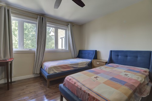Chambre à coucher - 286 Rue Winters, Baie-D'Urfé, QC - Indoor Photo Showing Bedroom