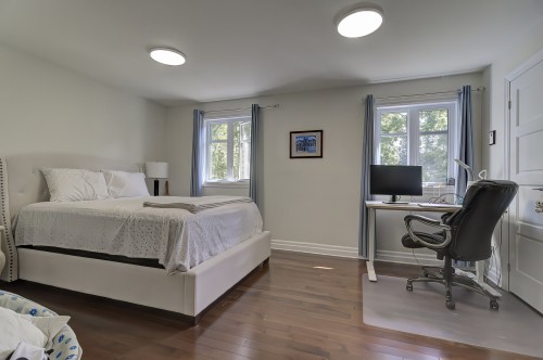 Chambre à coucher - 286 Rue Winters, Baie-D'Urfé, QC - Indoor Photo Showing Bedroom