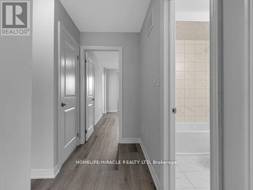 32 Vickers Road, Hamilton, ON - Indoor Photo Showing Other Room
