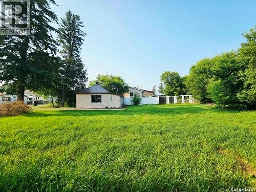 509 St Mary Street, Esterhazy, SK - Outdoor