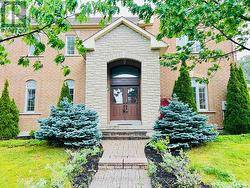 2 ADAM ERNST COURT Vaughan, ON L4H 2S5