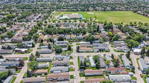 3 Sonora Cr, Winnipeg, MB 