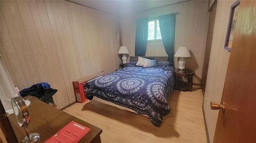 46 Cole Blvd, Gimli Rm, MB - Indoor Photo Showing Bedroom