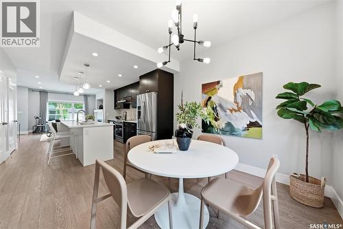 1513 Prince Of Wales Avenue, Saskatoon, SK - Indoor Photo Showing Dining Room