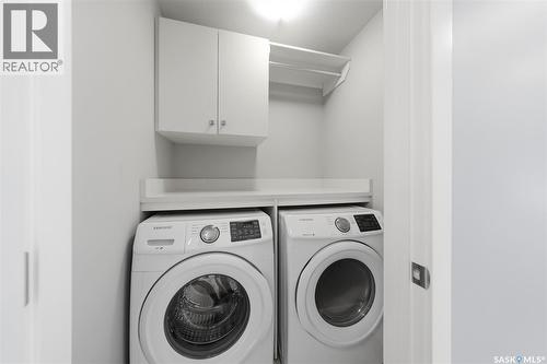 1513 Prince Of Wales Avenue, Saskatoon, SK - Indoor Photo Showing Laundry Room