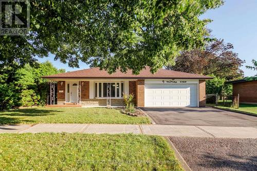9 Minos Crescent, Toronto, ON - Outdoor