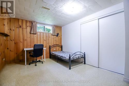 9 Minos Crescent, Toronto, ON - Indoor