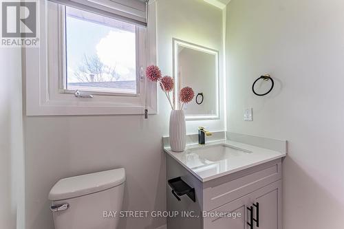 146 Cabinet Crescent, Vaughan, ON - Indoor Photo Showing Bathroom