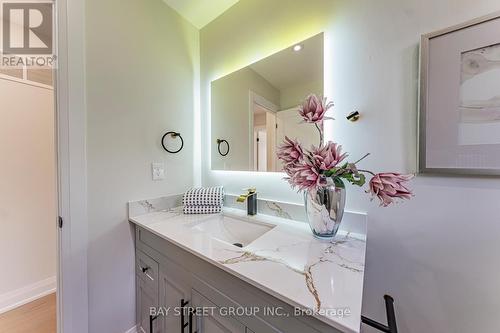 146 Cabinet Crescent, Vaughan, ON - Indoor Photo Showing Bathroom