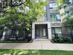 291 SOUTH PARK ROAD Markham, ON L3T 0B9