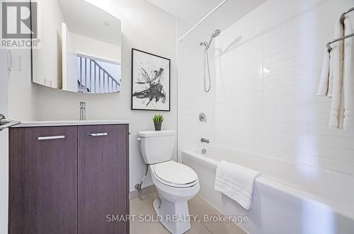 132 - 20 Echo Point, Toronto, ON - Indoor Photo Showing Bathroom