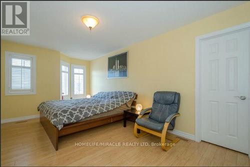 30 Masters Green Crescent, Brampton, ON - Indoor Photo Showing Bedroom