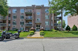 21-54 Rue De Courcelle  Repentigny (Repentigny), QC J5Y 3X4